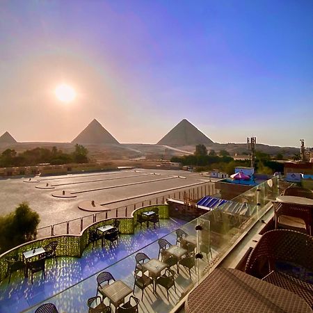 Hotel Tut Pyramids View Kafret el-Gabal Exterior foto
