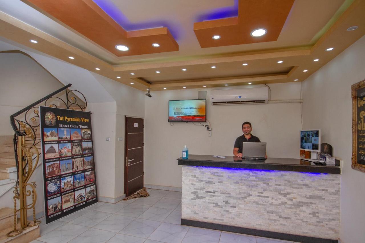 Hotel Tut Pyramids View Kafret el-Gabal Exterior foto