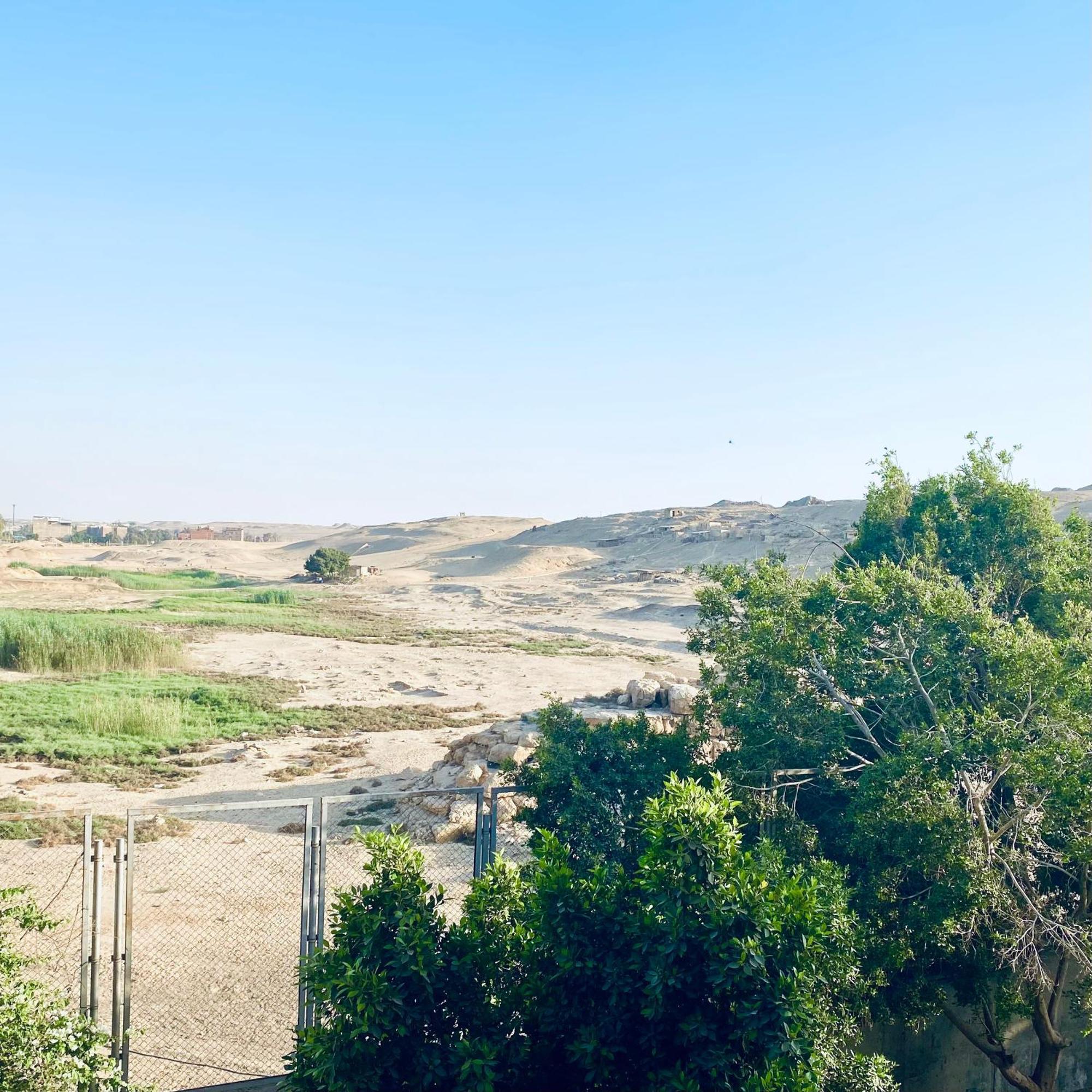 Hotel Tut Pyramids View Kafret el-Gabal Exterior foto